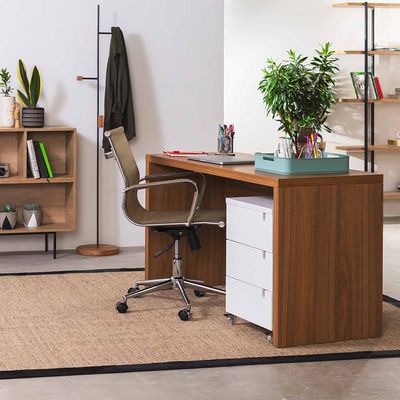 kit-home-office-bancada-louro-freijo-modulo-cadeira-de-escritorio-noruega-ambiente