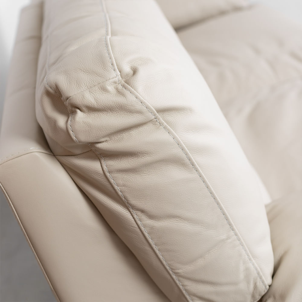 sofa-cindy-power-couro-natural-perola-fosco-228-cm-sete