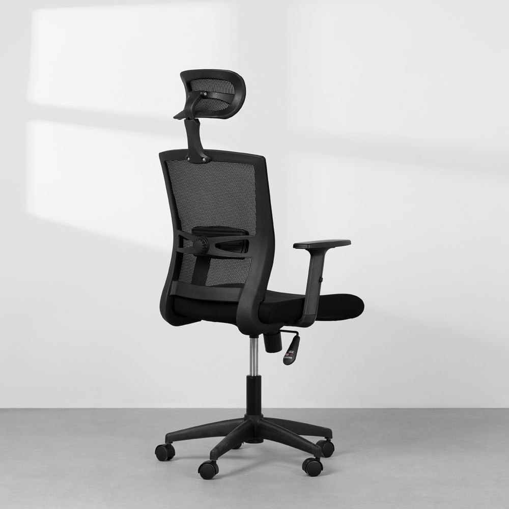 cadeira-de-escritorio-toledo-alta-preta-diagonal