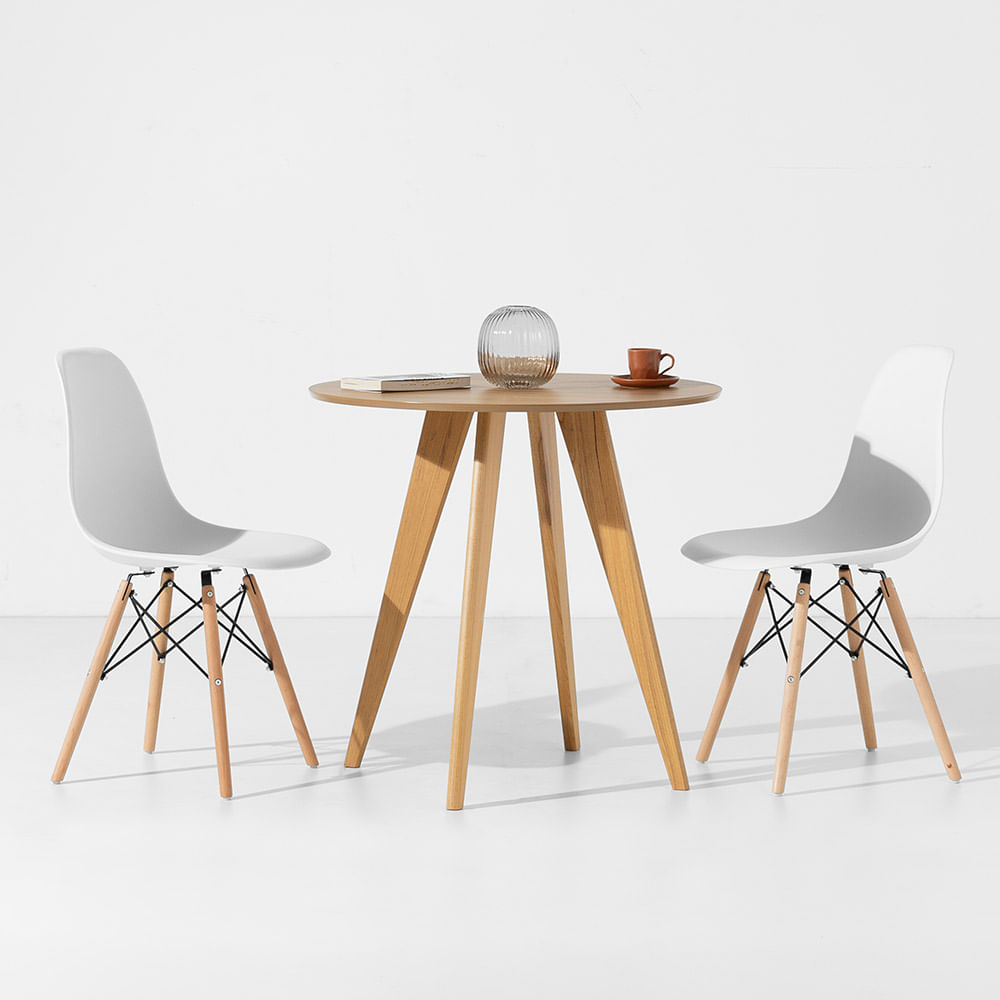 conjunto-mesa-square-louro-freijo-80cm-com-2-cadeiras-eiffel-branca-ambiente