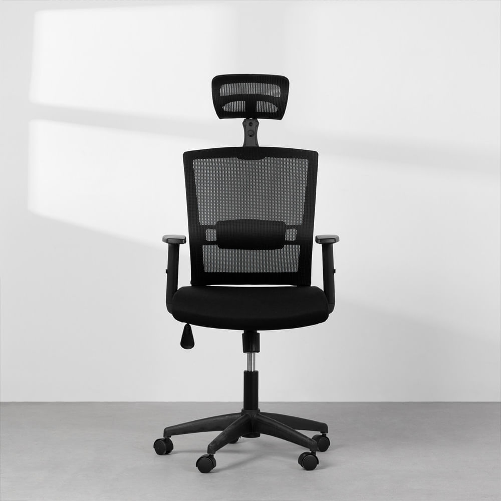 cadeira-de-escritorio-toledo-giratoria-preta-frontal