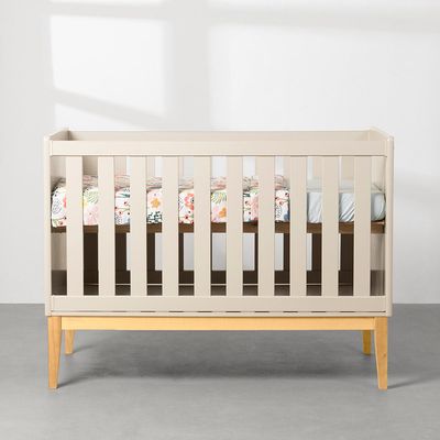 berco-mini-cama-retro-square-areia-versao-berco-frontal.jpg