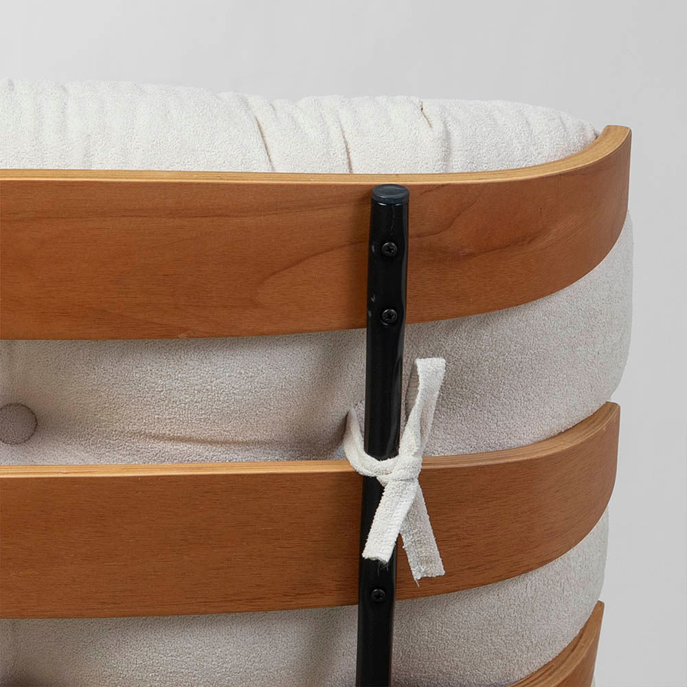 poltrona-costela-com-puff-branco-detalhe