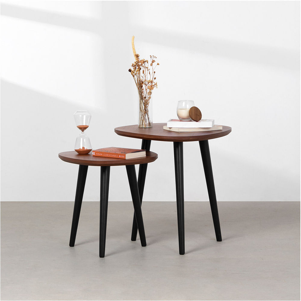 conjunto-2-mesas-laterais-lami-preto-nozes-ambiente