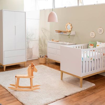 kit-quarto-infantil-theo-com-pes-square-natural---berco---comoda-6-gavetas---guarda-roupa-2-portas--