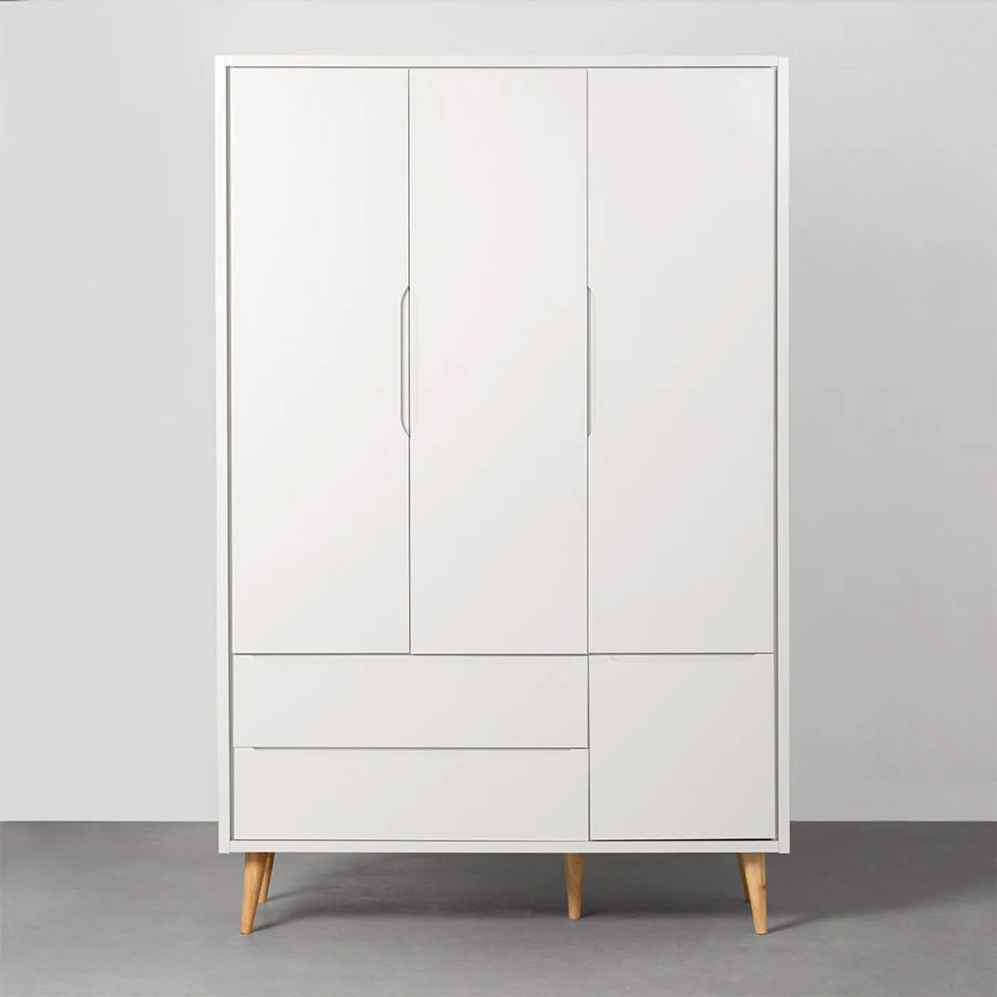 kit-quarto-theo-com-pes-retro-natural---berco---comoda-3-gavteas---guarda-roupa---branco-fosco