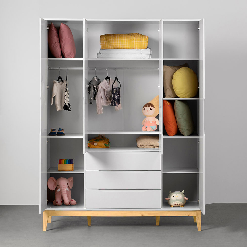 Quarto-Infantil-Elfe-Branco-Fosco-Comoda-4-Gavetas---Armario---Berco-Noah-com-Kit-Pe-armaio-aberto