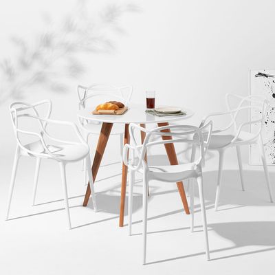 conjunto-mesa-square-redonda-branco-fosco-88cm-4-cadeiras-allegra-branca