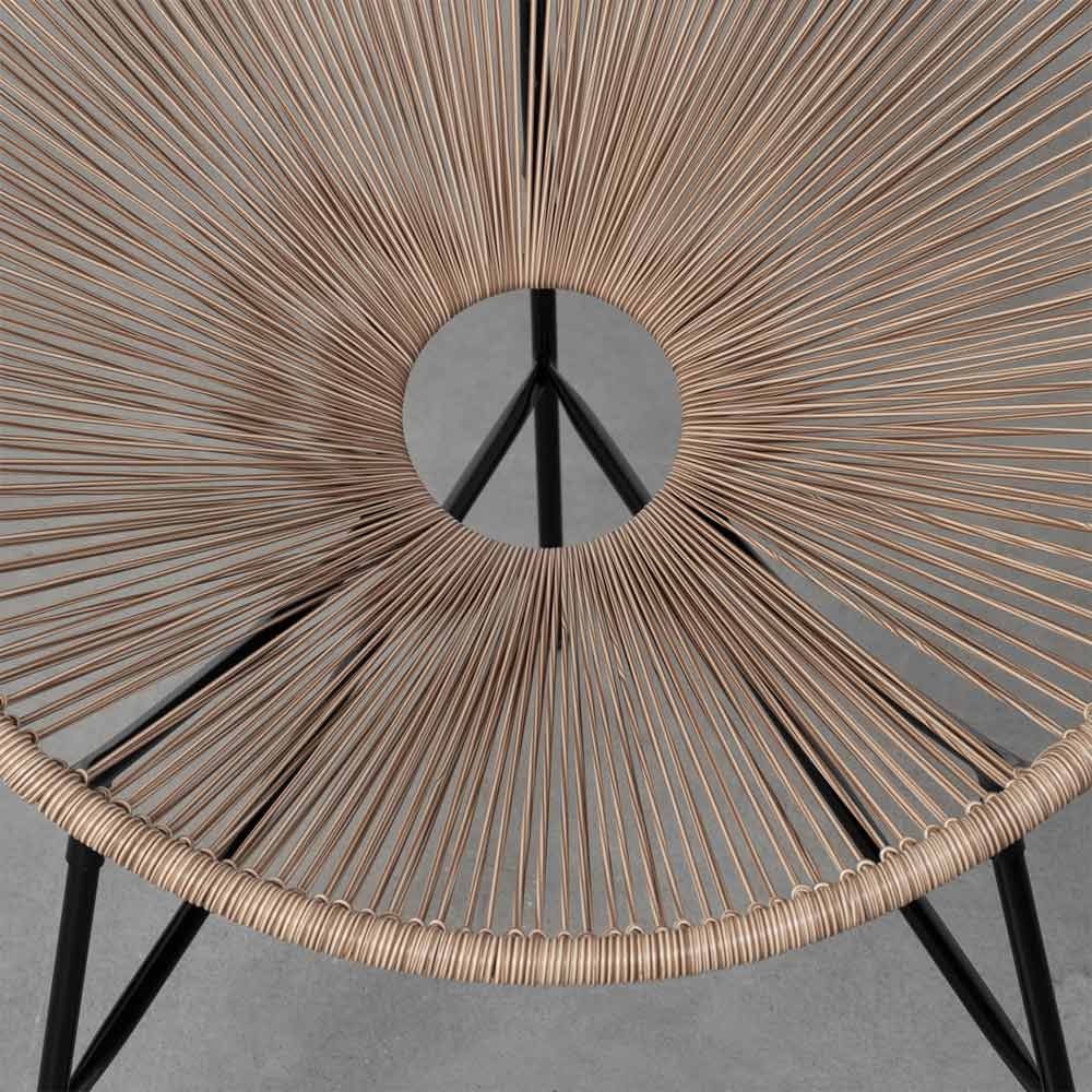 POLTRONA-ACAPULCO-COM-ESTRUTURA-PRETA-AREIA-DETALHE-FRENTE