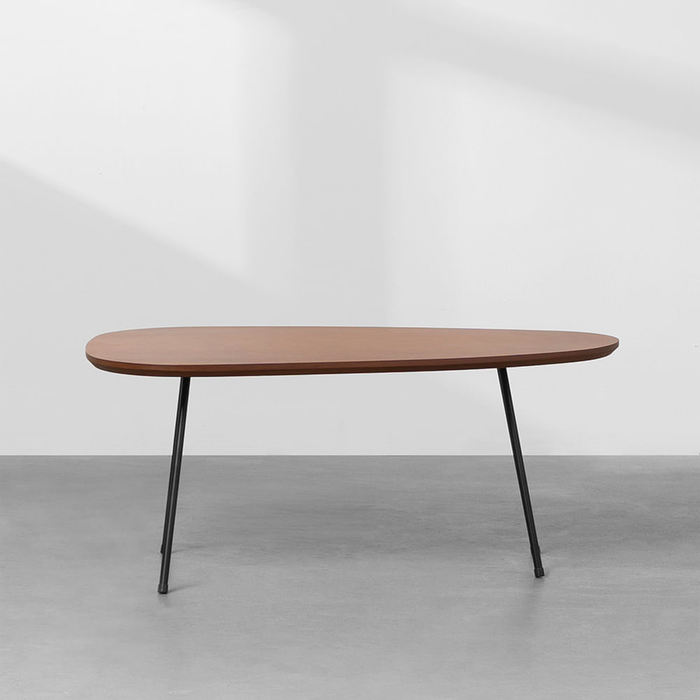 mesa-de-centr-beli-organica-preto-e-amendoa-frontal