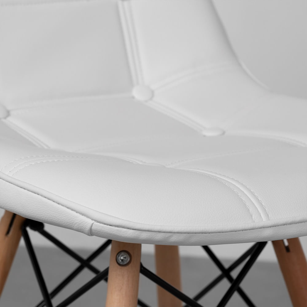 Cadeira-eiffel-botone-detalhe-assento