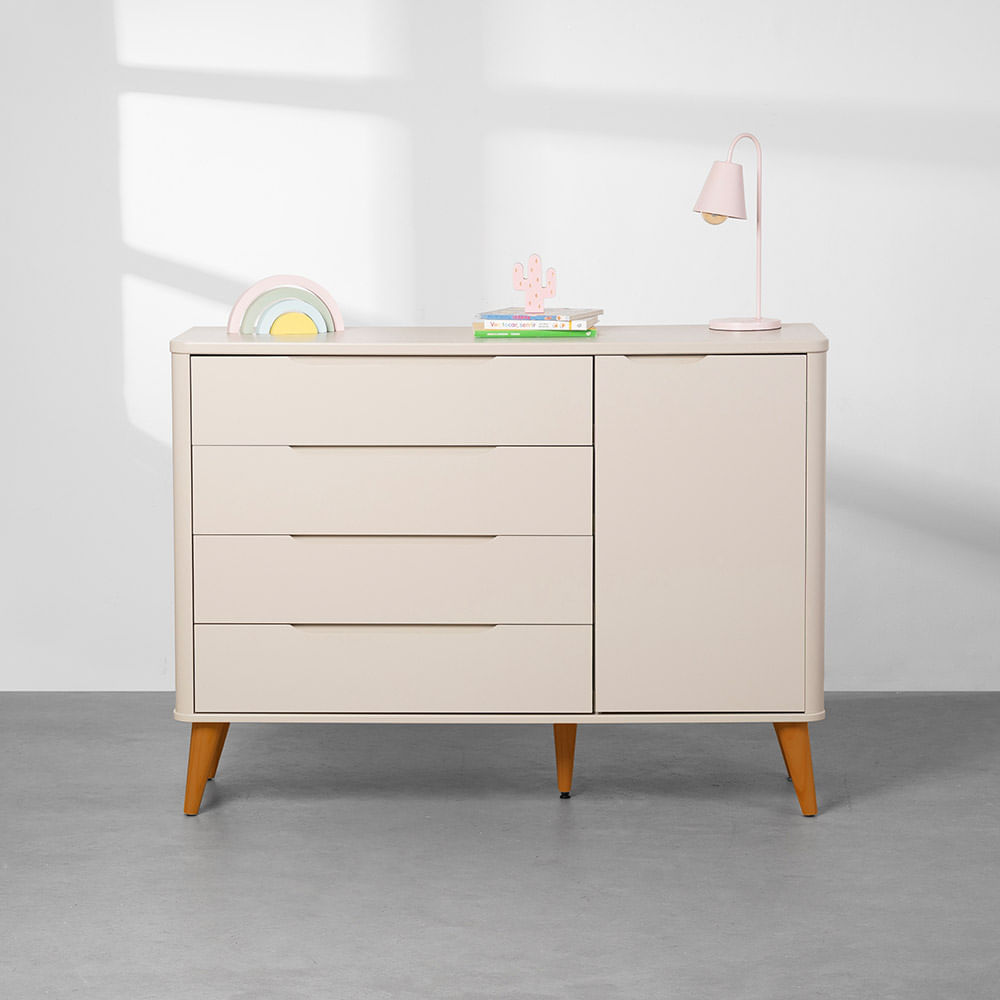 comoda-boom-4-gavetas-com-porta-e-pes-em-madeira-mel-areia