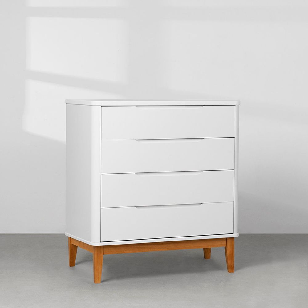 comoda-boom-square-4-gavetas-com-pes-em-madeira-branco.jpg