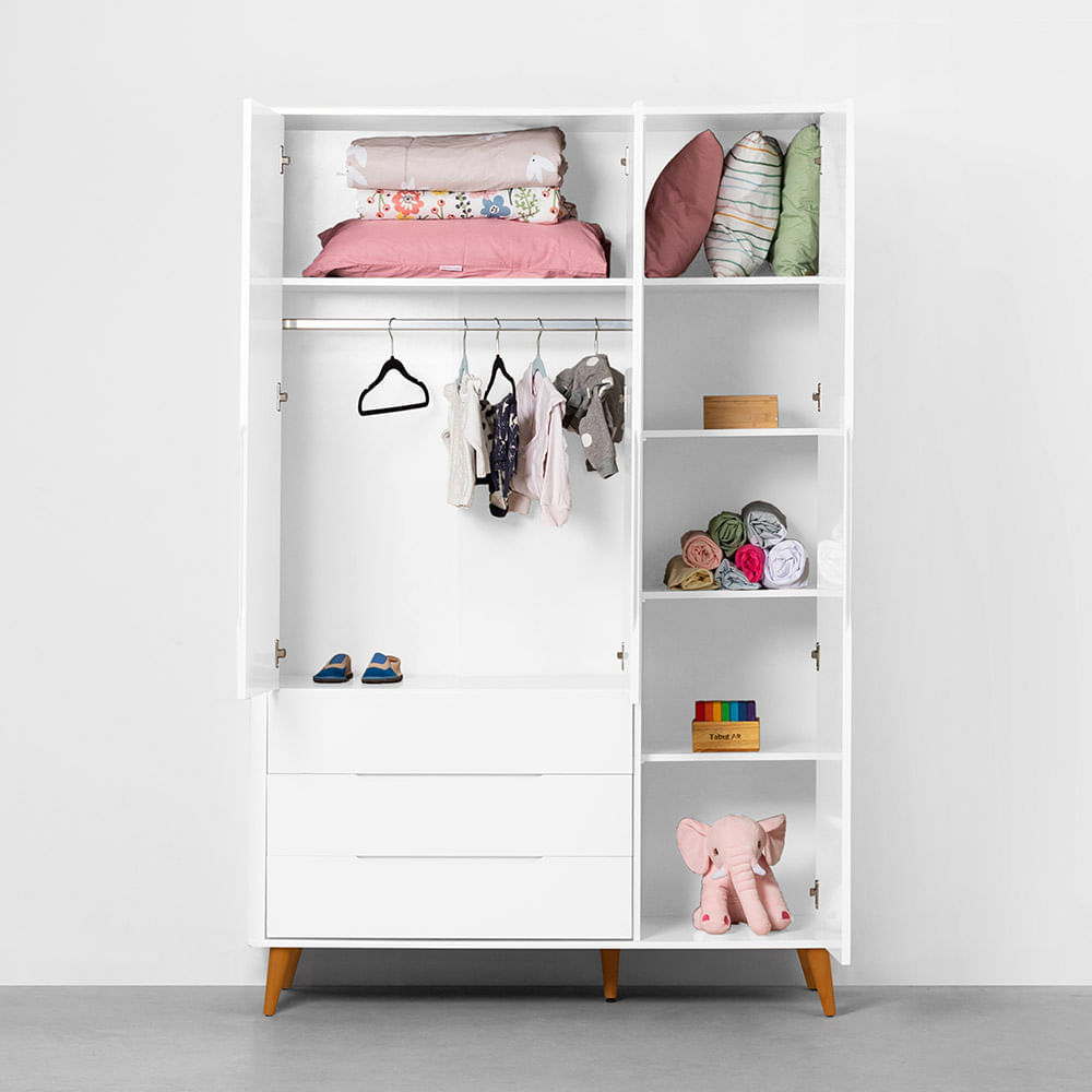 guarda-roupa-boom-3-portas-e-3-gavetas-com-pes-retro-madeira-branco-fosco-ambientada
