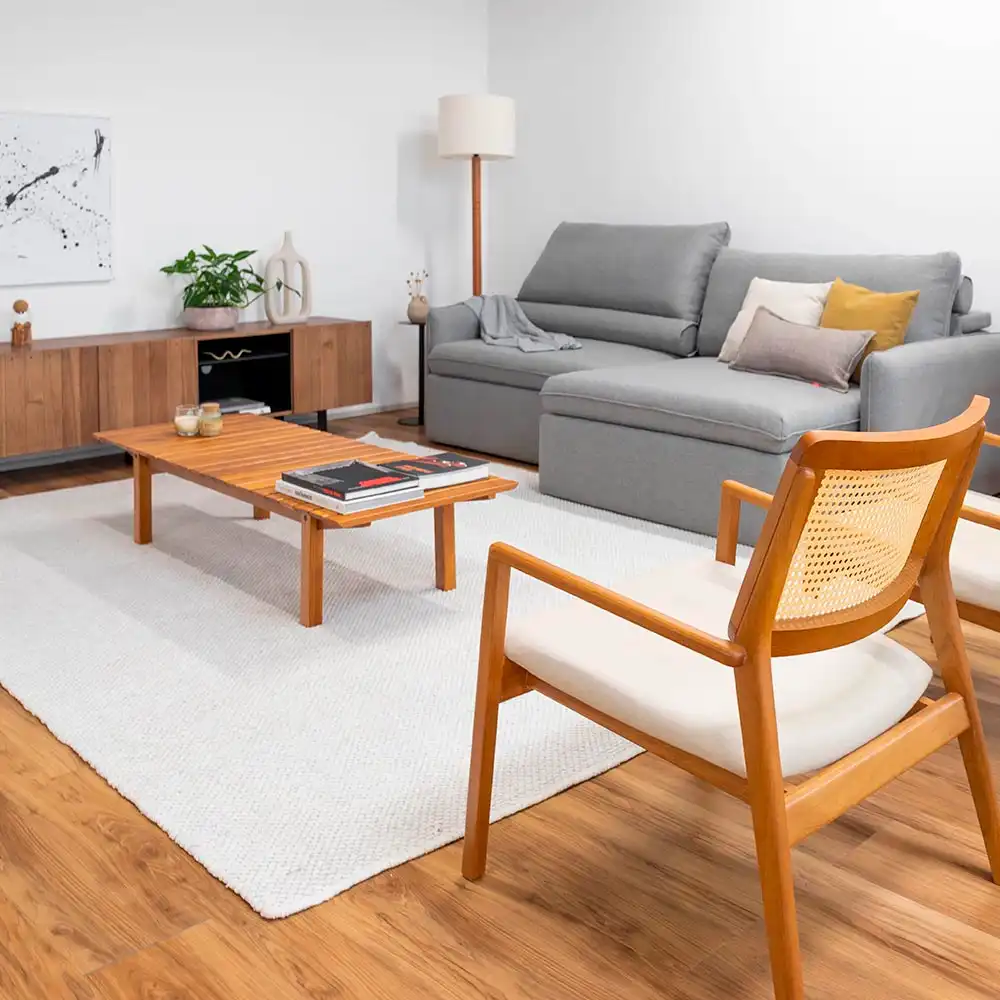 98722F72E5B0045185335BD48F1CE4D9_472660d2-00e3-498c-b67f-17ffd2041780_2025_sofa_week_luminaria_drop_mesa_trilho_rack_traco_mesa_disco_p