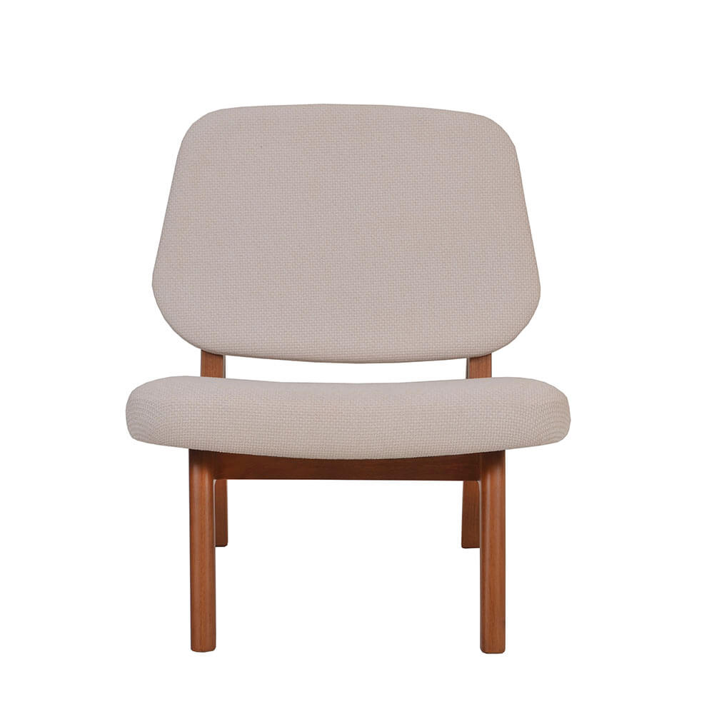 poltrona-dora-nozes-e-creme-frontal