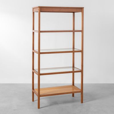 estante-zia-c-vidro-incolor-e-rattan-canela